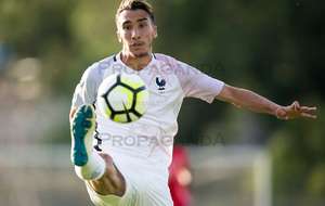 Yanis Barka arrive au MGFC